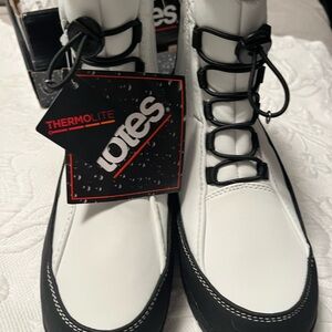 Totes Thermolite Black and White Boots